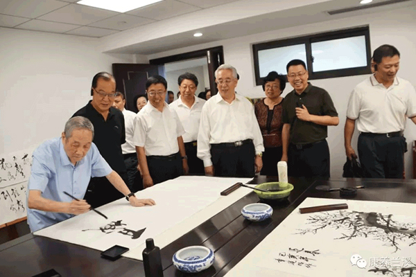 康體中心住著咱爸咱媽，安了你我他的心!